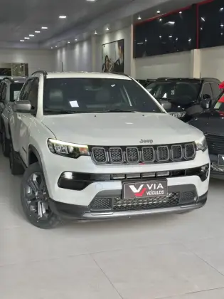 JEEP COMPASS 1.3 T270 TURBO FLEX LONGITUDE AT6 JEEP COMPASS 1.3 T270 TURBO FLEX LONGITUDE AT6