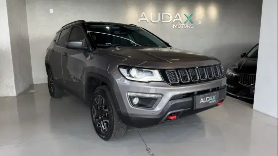 JEEP COMPASS 2.0 16V DIESEL TRAILHAWK 4X4 AUTOMÁTICO JEEP COMPASS 2.0 16V DIESEL TRAILHAWK 4X4 AUTOMÁTICO