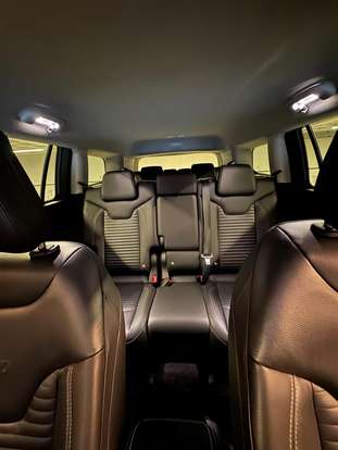 JEEP-COMMANDER-1.3 T270 TURBO FLEX LONGITUDE AT6 JEEP-COMMANDER-2023