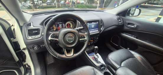 JEEP-COMPASS-2.0 16V FLEX LONGITUDE AUTOMÁTICO JEEP-COMPASS-2018
