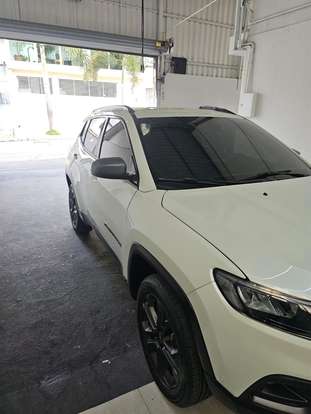 JEEP-COMPASS-2021