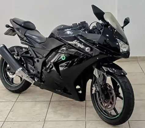 KAWASAKI NINJA 250R KAWASAKI NINJA 250R