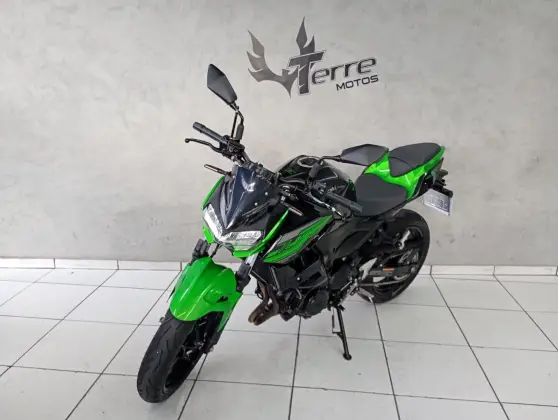 KAWASAKI Z400 KAWASAKI Z400