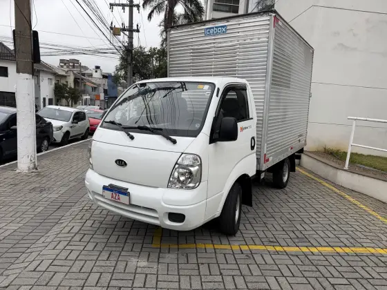 KIA BONGO 2.5 K-2500 4X2 CS TURBO DIESEL 2P MANUAL KIA BONGO 2.5 K-2500 4X2 CS TURBO DIESEL 2P MANUAL