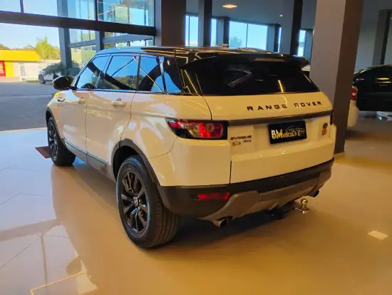LAND ROVER-RANGE ROVER EVOQUE-2.0 PURE 4WD 16V GASOLINA 4P AUTOMÁTICO LAND ROVER-RANGE ROVER EVOQUE-2015