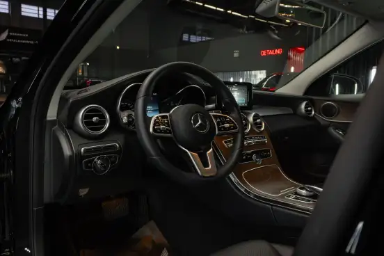 MERCEDES-BENZ-C 180-2018