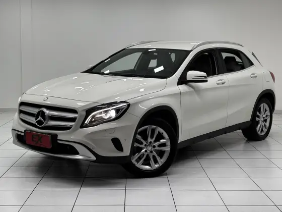 MERCEDES-BENZ GLA 200 1.6 CGI ADVANCE 16V TURBO FLEX 4P AUTOMÁTICO MERCEDES-BENZ GLA 200 1.6 CGI ADVANCE 16V TURBO FLEX 4P AUTOMÁTICO