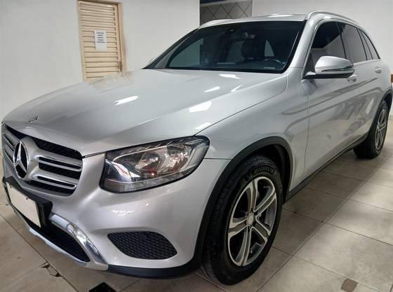 MERCEDES-BENZ GLC 250 2.0 CGI GASOLINA 4MATIC 9G-TRONIC