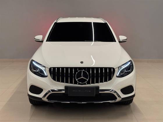 MERCEDES-BENZ GLC 250 2.0 CGI GASOLINA HIGHWAY 4MATIC 9G-TRONIC