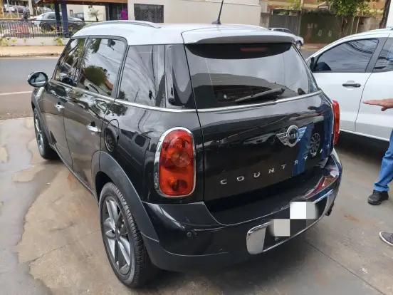 MINI-COOPER-1.6 COUPÉ JOHN COOPER WORKS 16V TURBO GASOLINA 2P AUTOMÁTICO MINI-COOPER-2011