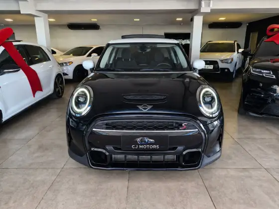 MINI COOPER 2.0 16V TWINPOWER GASOLINA S EXCLUSIVE 4P STEPTRONIC MINI COOPER 2.0 16V TWINPOWER GASOLINA S EXCLUSIVE 4P STEPTRONIC