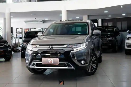 MITSUBISHI-OUTLANDER-2.0 MIVEC GASOLINA HPE AUTOMÁTICO MITSUBISHI-OUTLANDER-2020