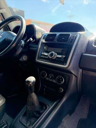 MITSUBISHI-PAJERO TR4-2013