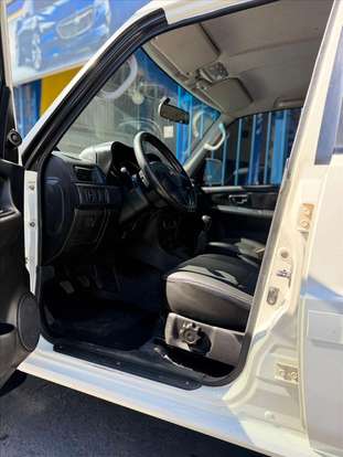 MITSUBISHI-PAJERO TR4-2.0 4X2 16V 140CV FLEX 4P MANUAL MITSUBISHI-PAJERO TR4-2013