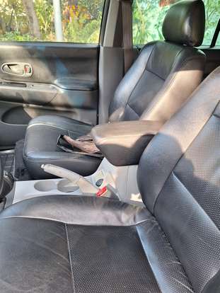 MITSUBISHI-PAJERO SPORT-2010