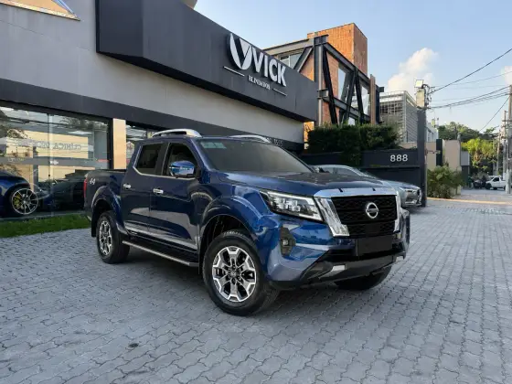 NISSAN FRONTIER 2.3 16V TURBO DIESEL PLATINUM CD 4X4 AUTOMÁTICO NISSAN FRONTIER 2.3 16V TURBO DIESEL PLATINUM CD 4X4 AUTOMÁTICO