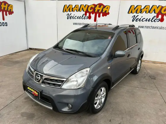 NISSAN LIVINA 1.8 SL X-GEAR 16V FLEX 4P AUTOMÁTICO NISSAN LIVINA 1.8 SL X-GEAR 16V FLEX 4P AUTOMÁTICO