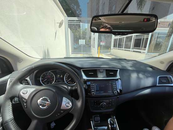 NISSAN-SENTRA-2017