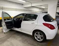 PEUGEOT 308 2.0 ALLURE 16V FLEX 4P AUTOMÁTICO PEUGEOT 308 2.0 ALLURE 16V FLEX 4P AUTOMÁTICO