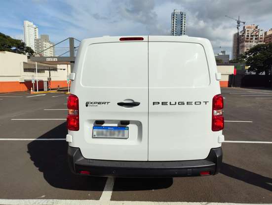 PEUGEOT-EXPERT-2025