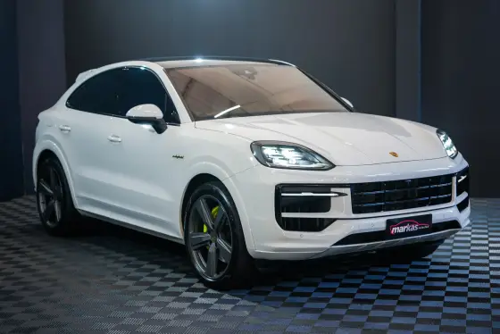 PORSCHE CAYENNE 3.0 V6 E-HYBRID COUPÉ AWD TIPTRONIC S