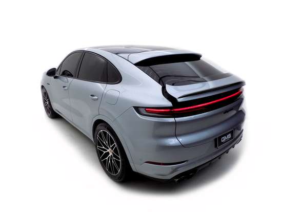 PORSCHE-CAYENNE-2024