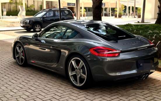 PORSCHE-CAYMAN-2013