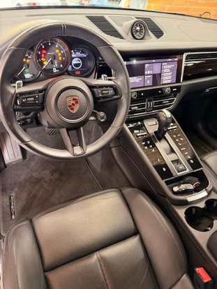 PORSCHE-MACAN-2024