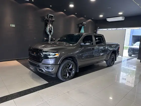 RAM 1500 5.7 V8 GASOLINA LIMITED NIGHT EDITION CD 4X4 AUTOMÁTICO