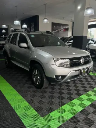 RENAULT DUSTER 2.0 DYNAMIQUE 4X2 16V FLEX 4P AUTOMÁTICO RENAULT DUSTER 2.0 DYNAMIQUE 4X2 16V FLEX 4P AUTOMÁTICO