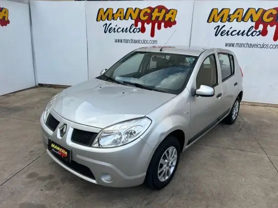RENAULT SANDERO 1.0 EXPRESSION 16V FLEX 4P MANUAL RENAULT SANDERO 1.0 EXPRESSION 16V FLEX 4P MANUAL