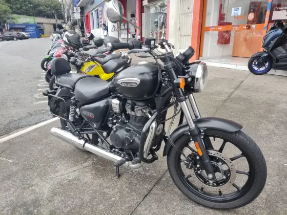 ROYAL ENFIELD METEOR 350 STELLAR ROYAL ENFIELD METEOR 350 STELLAR