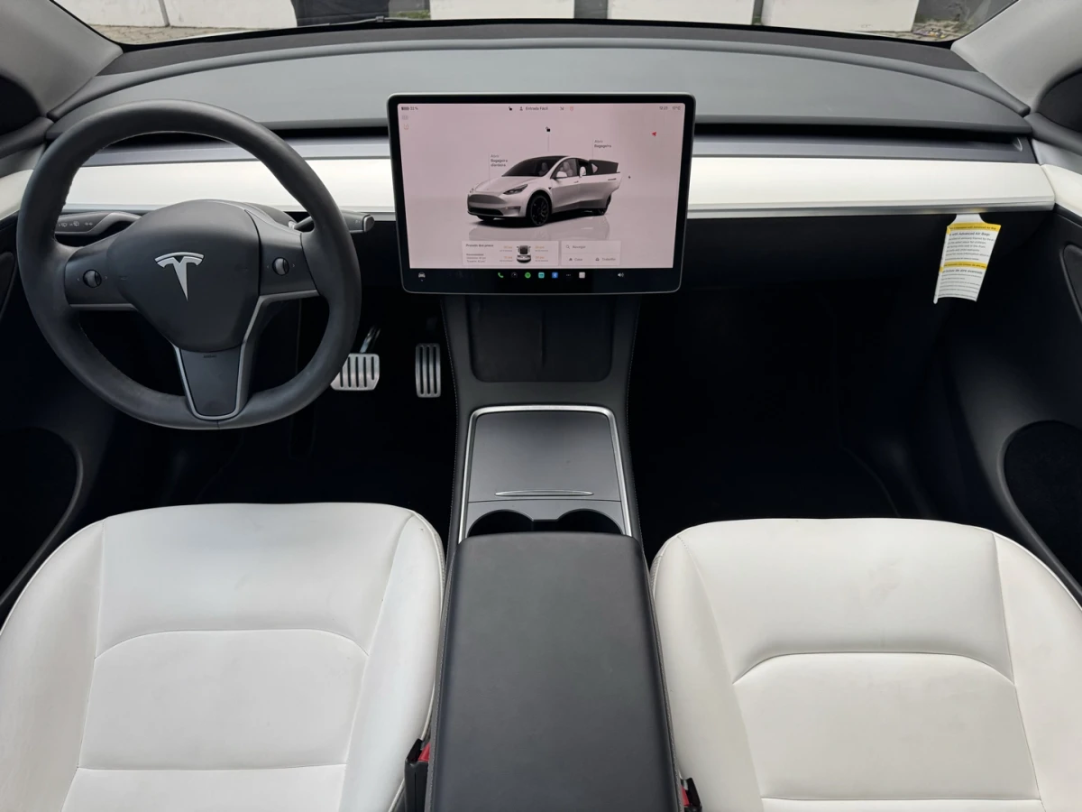 Tesla Model Y — foto 13