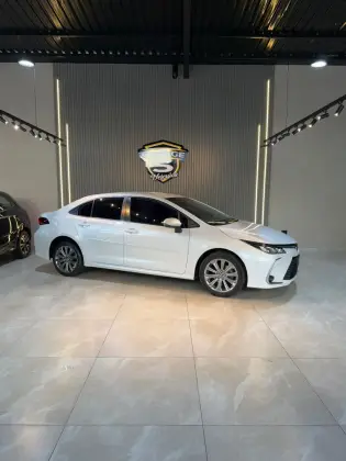 TOYOTA COROLLA 2.0 VVT-IE FLEX XEI DIRECT SHIFT TOYOTA COROLLA 2.0 VVT-IE FLEX XEI DIRECT SHIFT