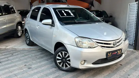TOYOTA ETIOS 1.3 X 16V FLEX 4P MANUAL TOYOTA ETIOS 1.3 X 16V FLEX 4P MANUAL
