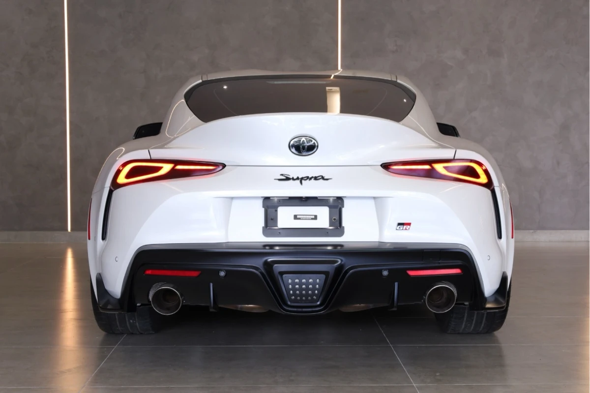 Toyota Supra — foto 6