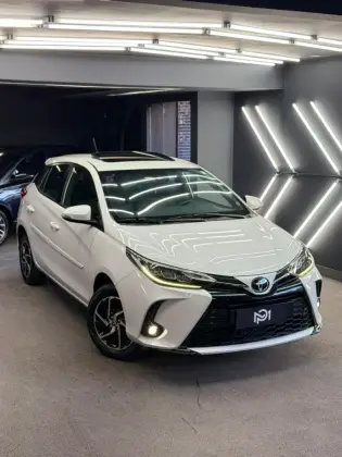 TOYOTA YARIS 1.5 16V FLEX XLS CONNECT MULTIDRIVE TOYOTA YARIS 1.5 16V FLEX XLS CONNECT MULTIDRIVE