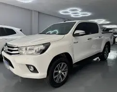 TOYOTA HILUX 2.8 SRV 4X4 CD 16V DIESEL 4P AUTOMÁTICO TOYOTA HILUX 2.8 SRV 4X4 CD 16V DIESEL 4P AUTOMÁTICO