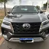 TOYOTA HILUX SW4 2.8 D-4D TURBO DIESEL SRX 7L 4X4 AUTOMÁTICO TOYOTA HILUX SW4 2.8 D-4D TURBO DIESEL SRX 7L 4X4 AUTOMÁTICO