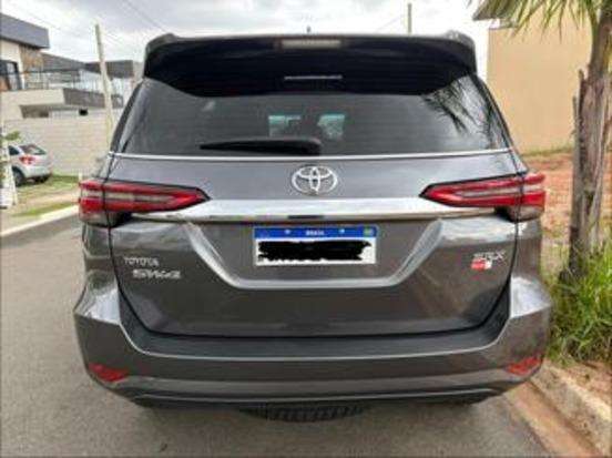 TOYOTA-HILUX SW4-2021