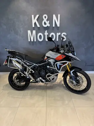TRIUMPH TIGER 900 RALLY PRO 