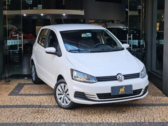 VOLKSWAGEN FOX 1.0 MI TRENDLINE 8V FLEX 4P MANUAL VOLKSWAGEN FOX 1.0 MI TRENDLINE 8V FLEX 4P MANUAL