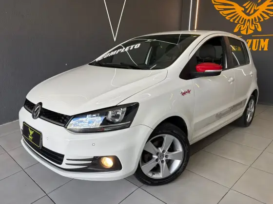 VOLKSWAGEN FOX 1.6 MI ROCK IN RIO 8V FLEX 4P MANUAL VOLKSWAGEN FOX 1.6 MI ROCK IN RIO 8V FLEX 4P MANUAL