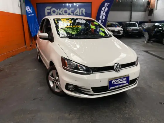 VOLKSWAGEN FOX 1.6 MI ROCK IN RIO 8V FLEX 4P MANUAL VOLKSWAGEN FOX 1.6 MI ROCK IN RIO 8V FLEX 4P MANUAL