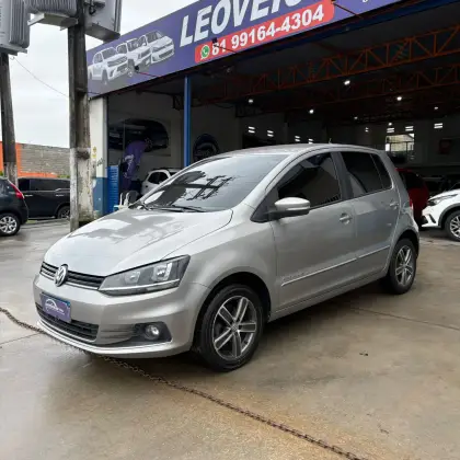 VOLKSWAGEN FOX 1.6 MSI COMFORTLINE 8V FLEX 4P MANUAL VOLKSWAGEN FOX 1.6 MSI COMFORTLINE 8V FLEX 4P MANUAL