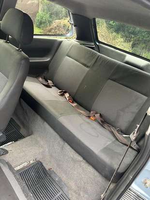 VOLKSWAGEN-GOL-1995