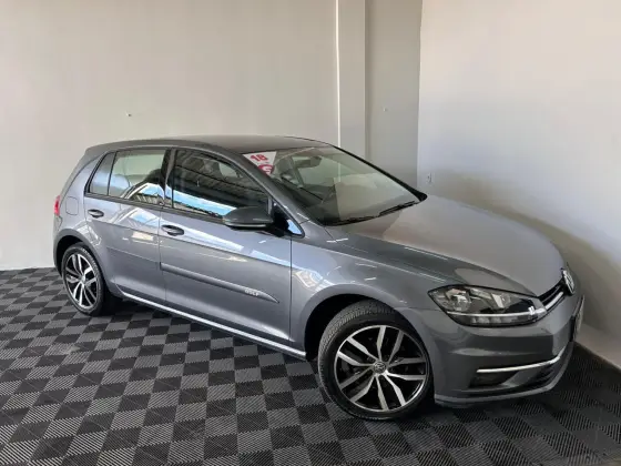 VOLKSWAGEN GOLF 1.0 200 TSI TOTAL FLEX COMFORTLINE TIPTRONIC VOLKSWAGEN GOLF 1.0 200 TSI TOTAL FLEX COMFORTLINE TIPTRONIC