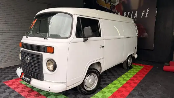 VOLKSWAGEN KOMBI 1.4 MI FURGÃO 8V FLEX 3P MANUAL VOLKSWAGEN KOMBI 1.4 MI FURGÃO 8V FLEX 3P MANUAL