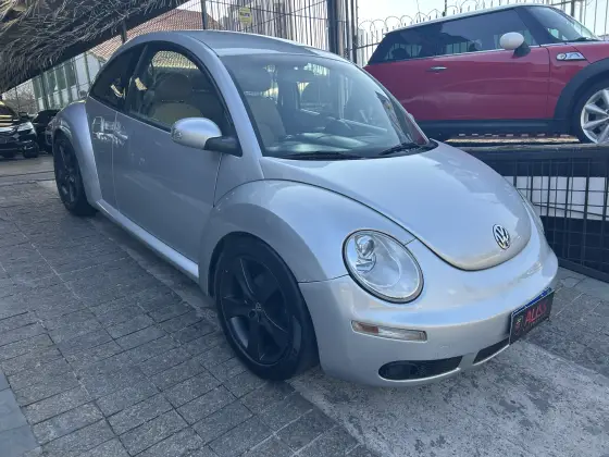 VOLKSWAGEN NEW BEETLE 2.0 MI 8V GASOLINA 2P MANUAL VOLKSWAGEN NEW BEETLE 2.0 MI 8V GASOLINA 2P MANUAL
