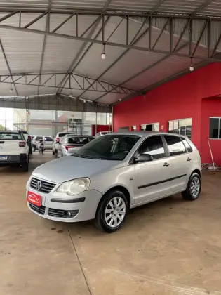 VOLKSWAGEN POLO 1.6 MI 8V FLEX 4P MANUAL VOLKSWAGEN POLO 1.6 MI 8V FLEX 4P MANUAL